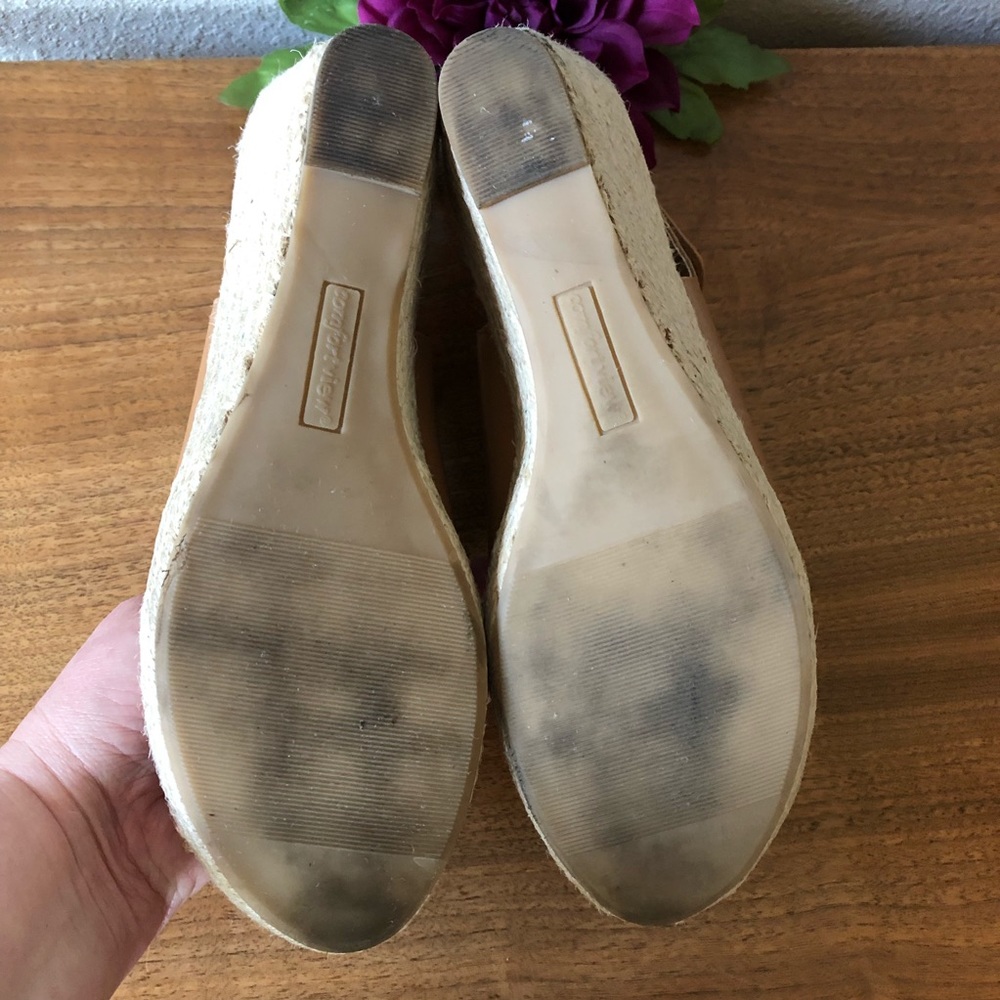 Braelyn Espadrilles-Comfort View EUC - Picture 8 of 8